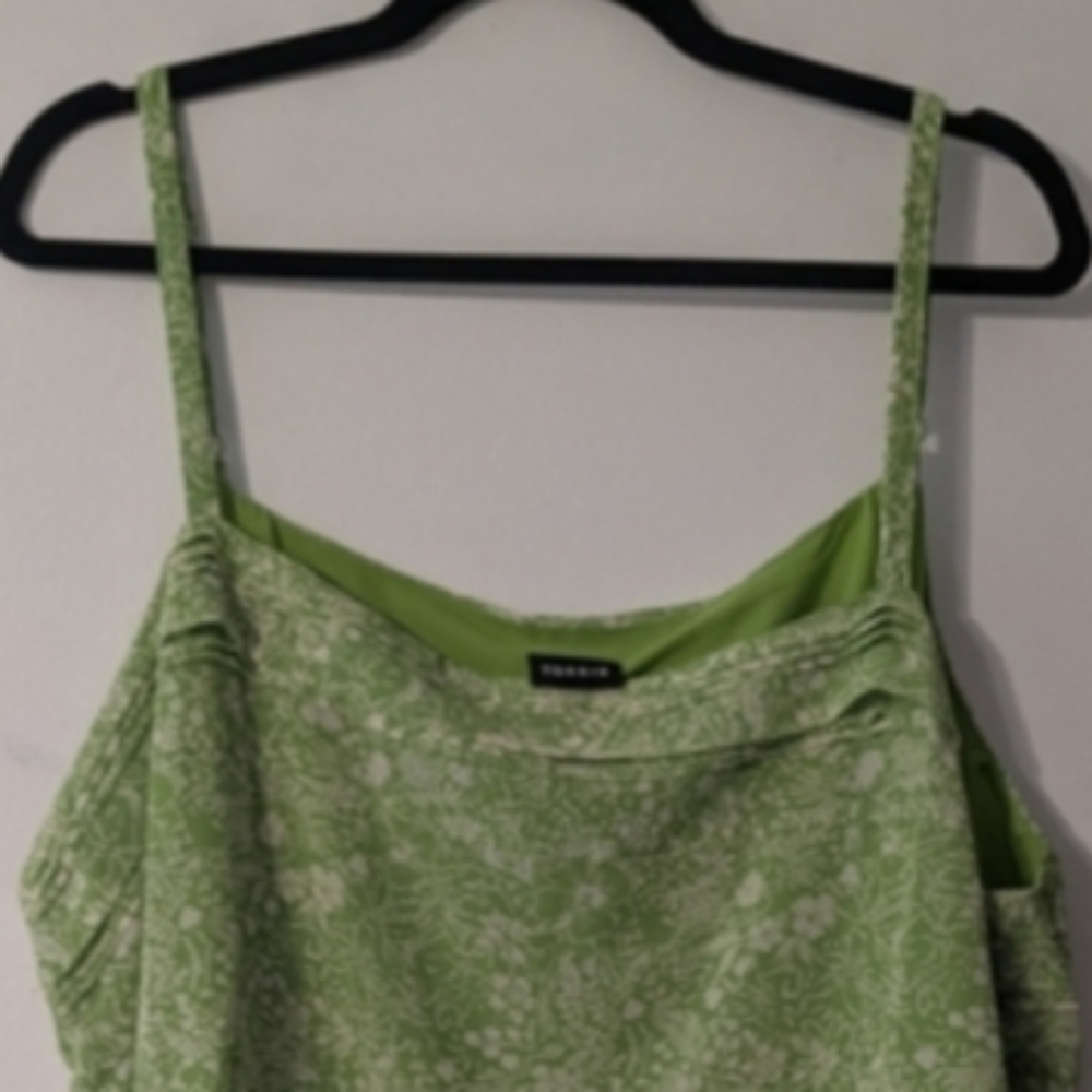 NWT Torrid Green Floral Tank Top Camisole Size 3 22/24 - Picture 5 of 6
